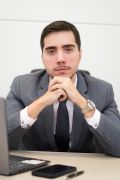 Rodrigo Alvim, advogado atuante na defesa do Direito do Passageiro Aéreo