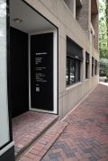 Novo showroom de Jader Almeida, em Bethesda, Maryland, na região metropolitana de Washington DC