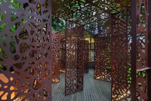 Galeria Muxarabi, de Favaro Arquitetos.