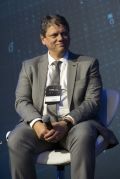 Ministro da Infraestrutura, Tarcísio Gomes de Freitas, traz sua avaliação sobre o setor na Paving Hybrid