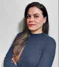 Bianca de Souza, consultora tributária da ACOM Sistemas