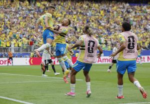 Luana Piovani faz série de stories detonando Neymar 