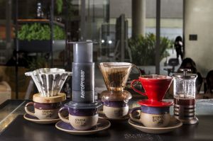 Café preto e amargo? O que é o café bom de verdade