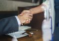 Alta ocorre em meio ao crescimento da inadimpl&ecirc;ncia empresarial e chama aten&ccedil;&atilde;o para as dificuldades financeiras enfrentadas por neg&oacute;cios de menor porte