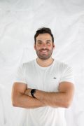 Igor Beltrão, Cofundador e diretor artístico da agência