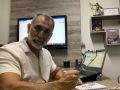 Empresário Sylvio Bispo durante planejamento dos negócios