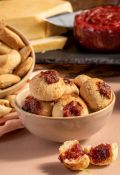P&atilde;o de Queijo Canastra com Goiabada